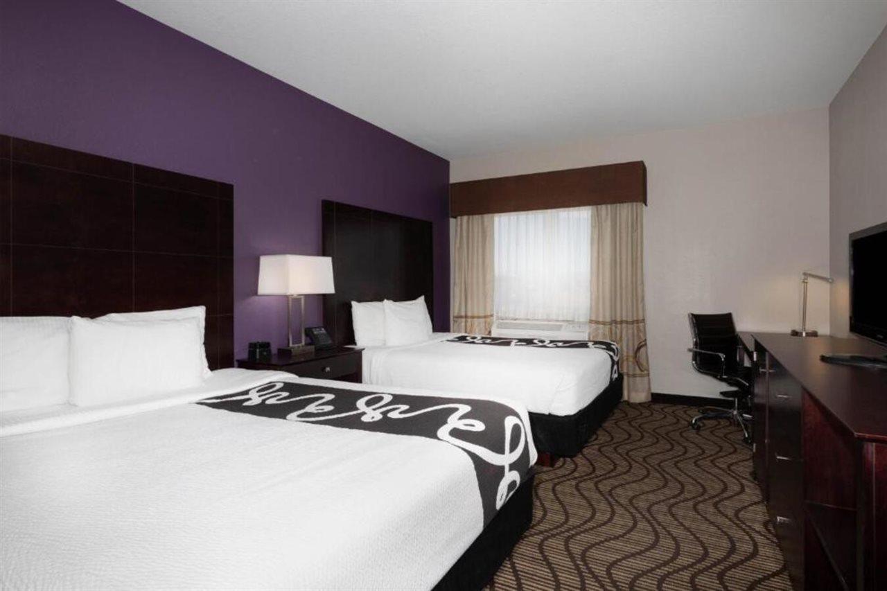 La Quinta By Wyndham Henderson-Northeast Denver Екстериор снимка