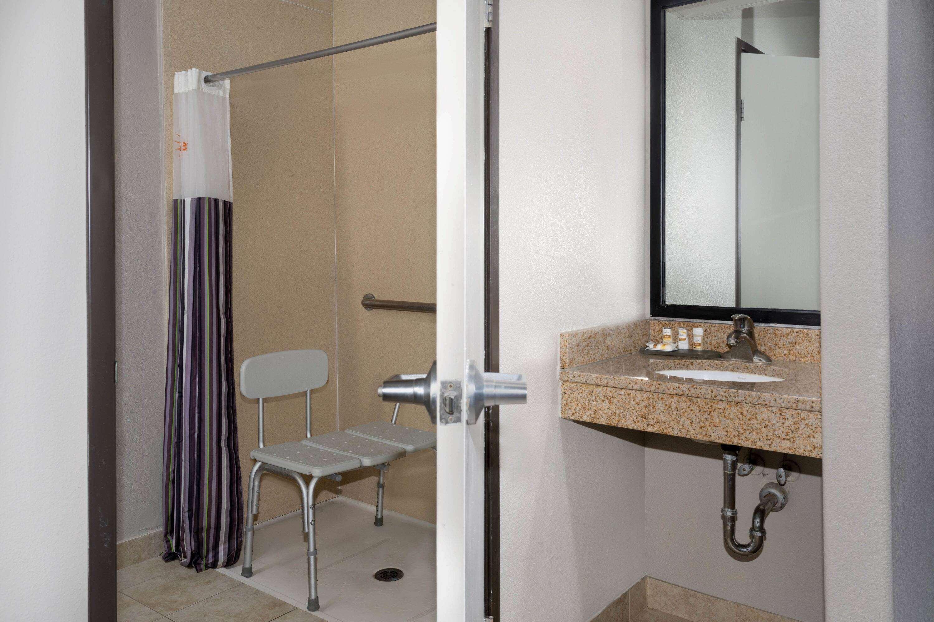 La Quinta By Wyndham Henderson-Northeast Denver Екстериор снимка