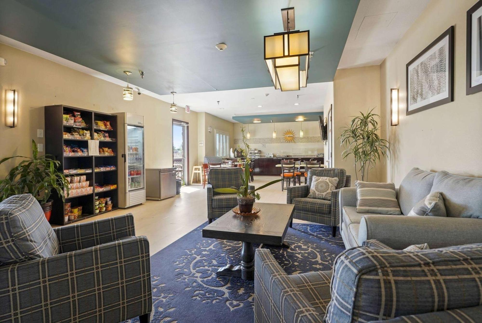 La Quinta By Wyndham Henderson-Northeast Denver Екстериор снимка