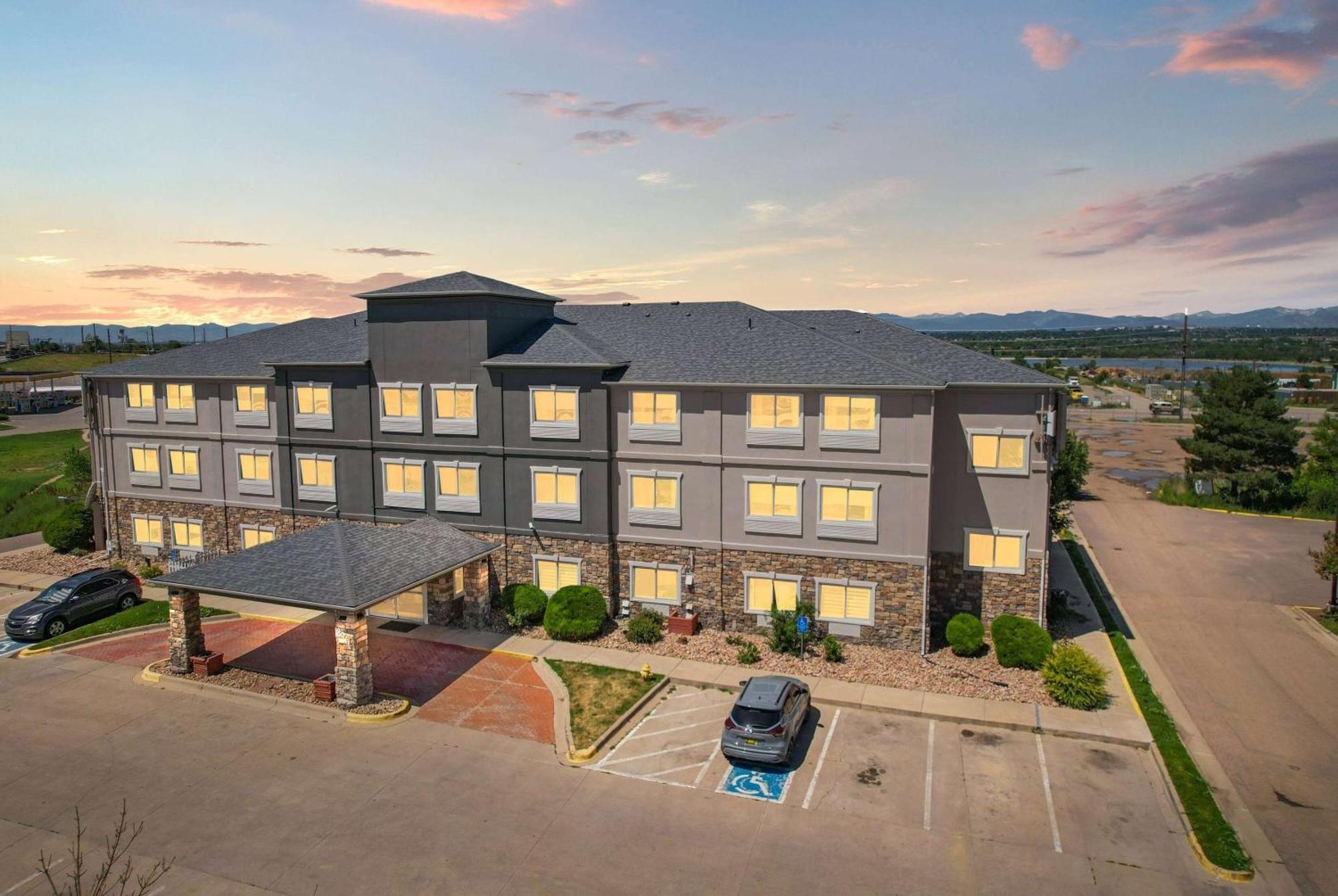 La Quinta By Wyndham Henderson-Northeast Denver Екстериор снимка