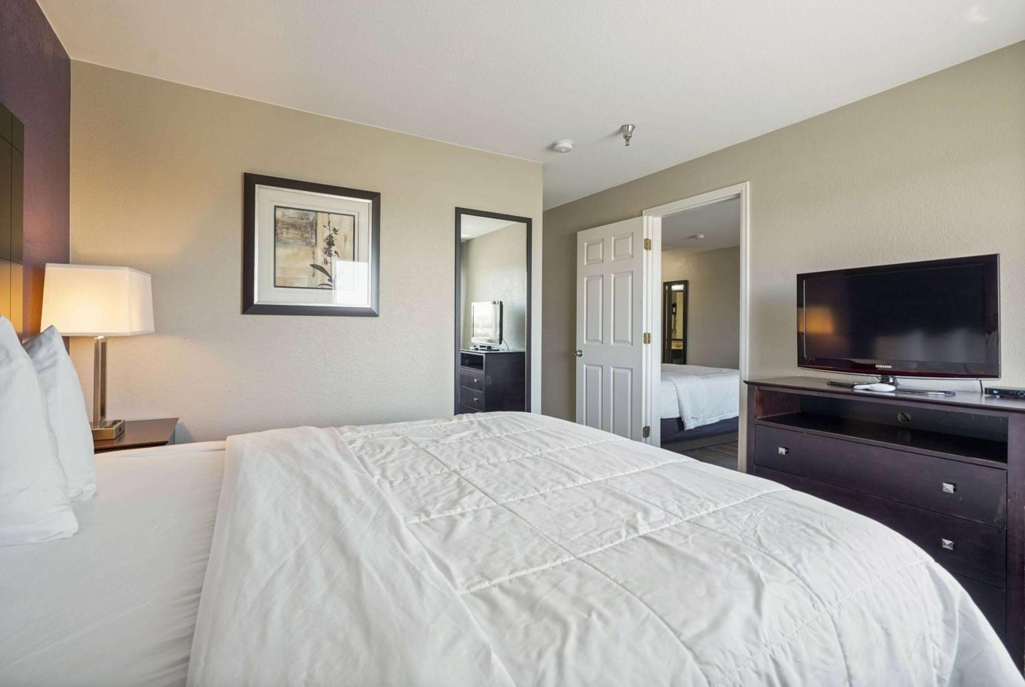 La Quinta By Wyndham Henderson-Northeast Denver Екстериор снимка