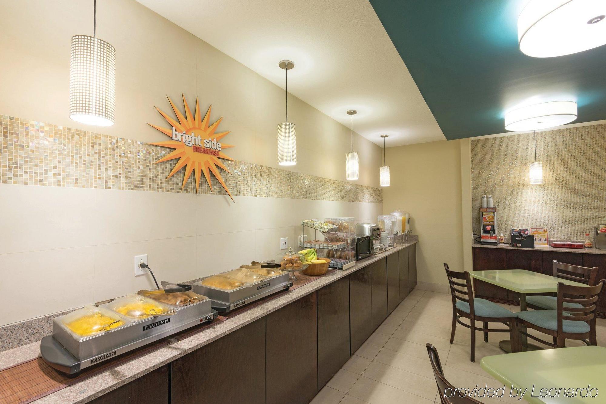 La Quinta By Wyndham Henderson-Northeast Denver Екстериор снимка